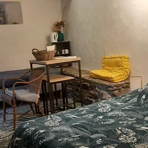 Couette-café Le Petit Nid Sablieres